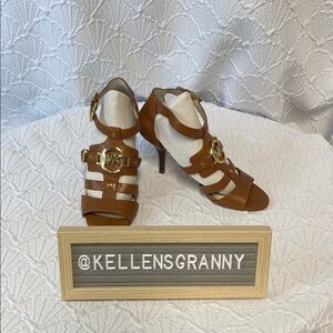 Michael Kors size 7 Tan brown‎ Strappy Heels brass hardware comfy casual dressy